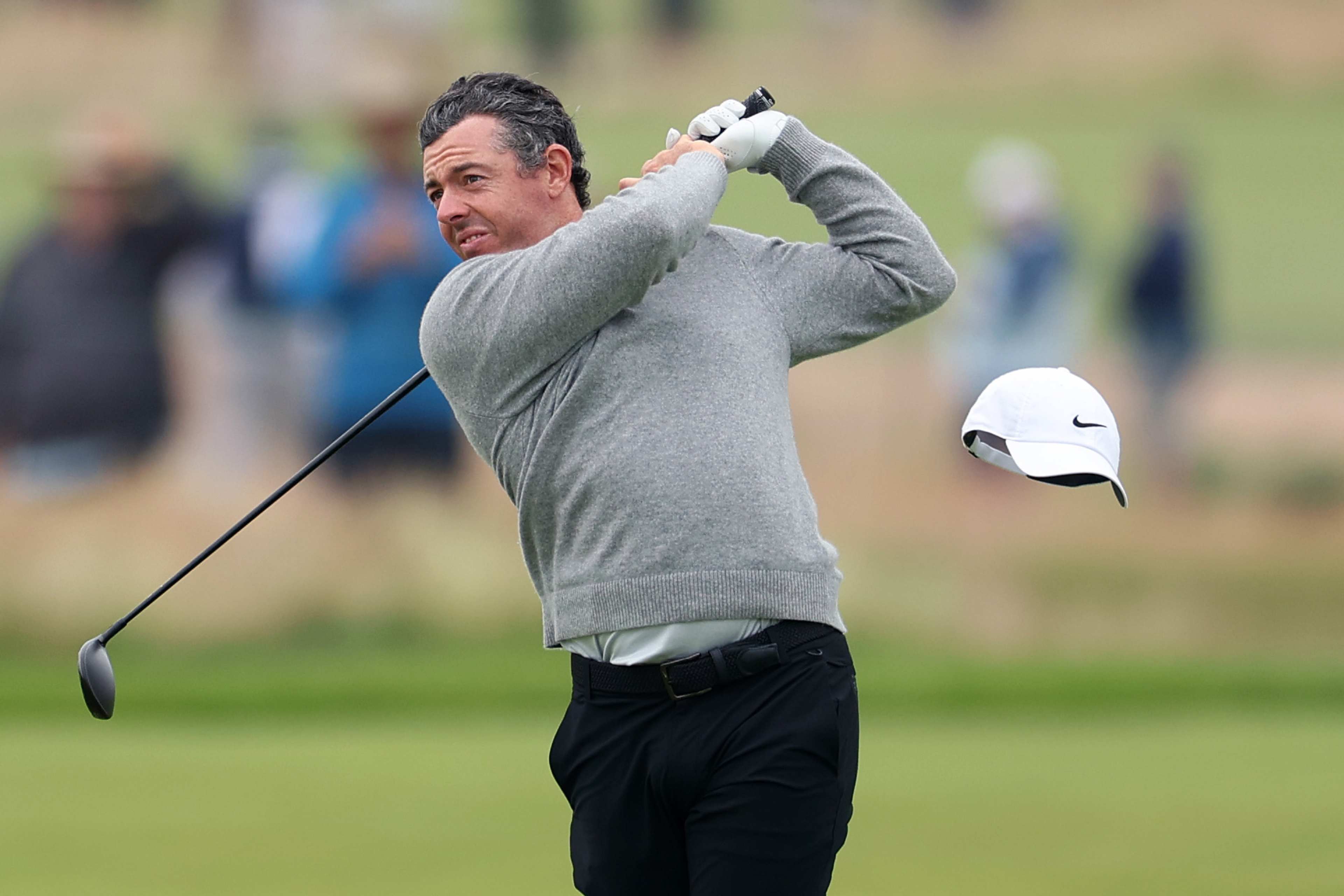 Signature Scroll: Windy wonderland, until it wasn't, in Round 1 of U.S. Open