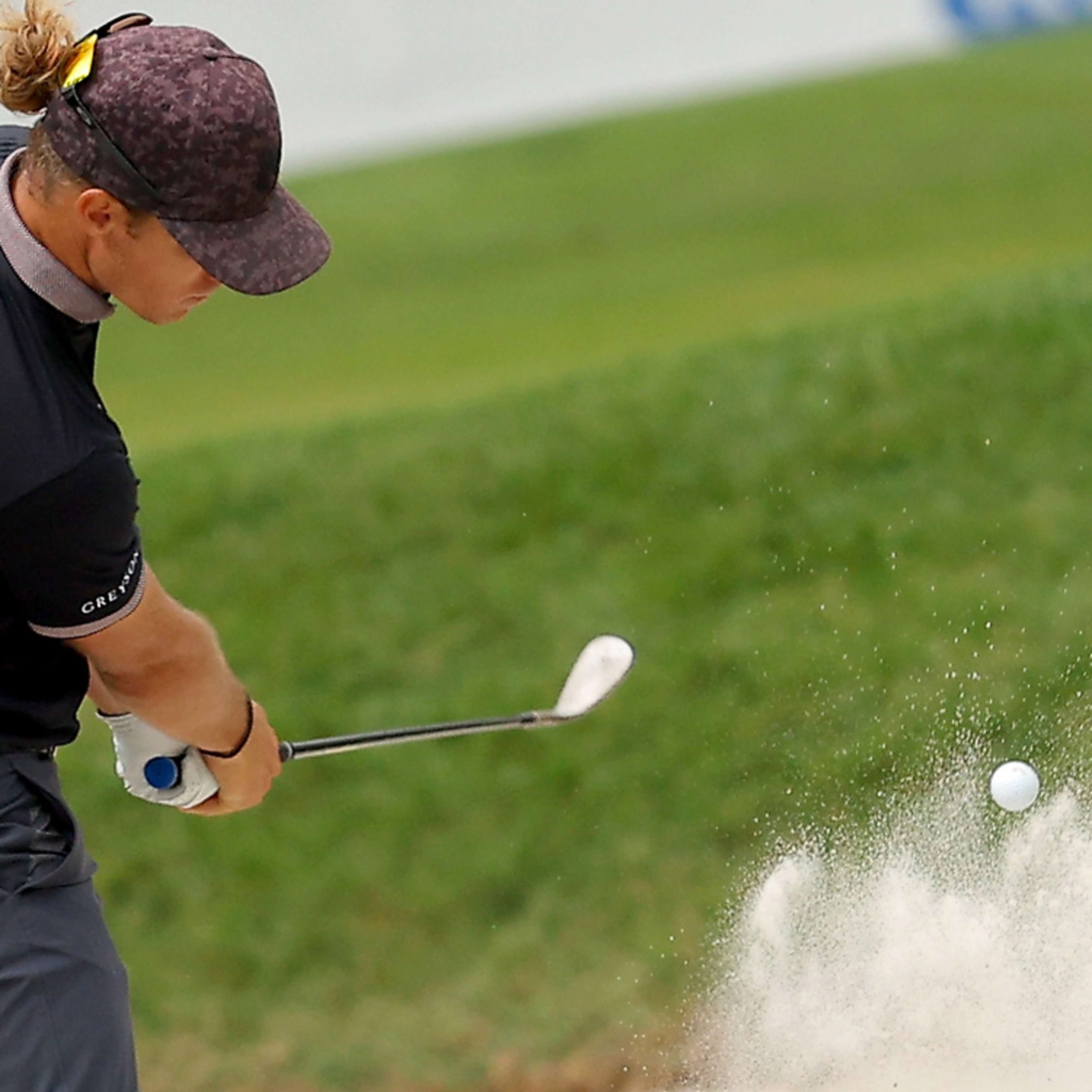 Why Morgan Hoffmann wasn’t penalized after being struck by sand shot