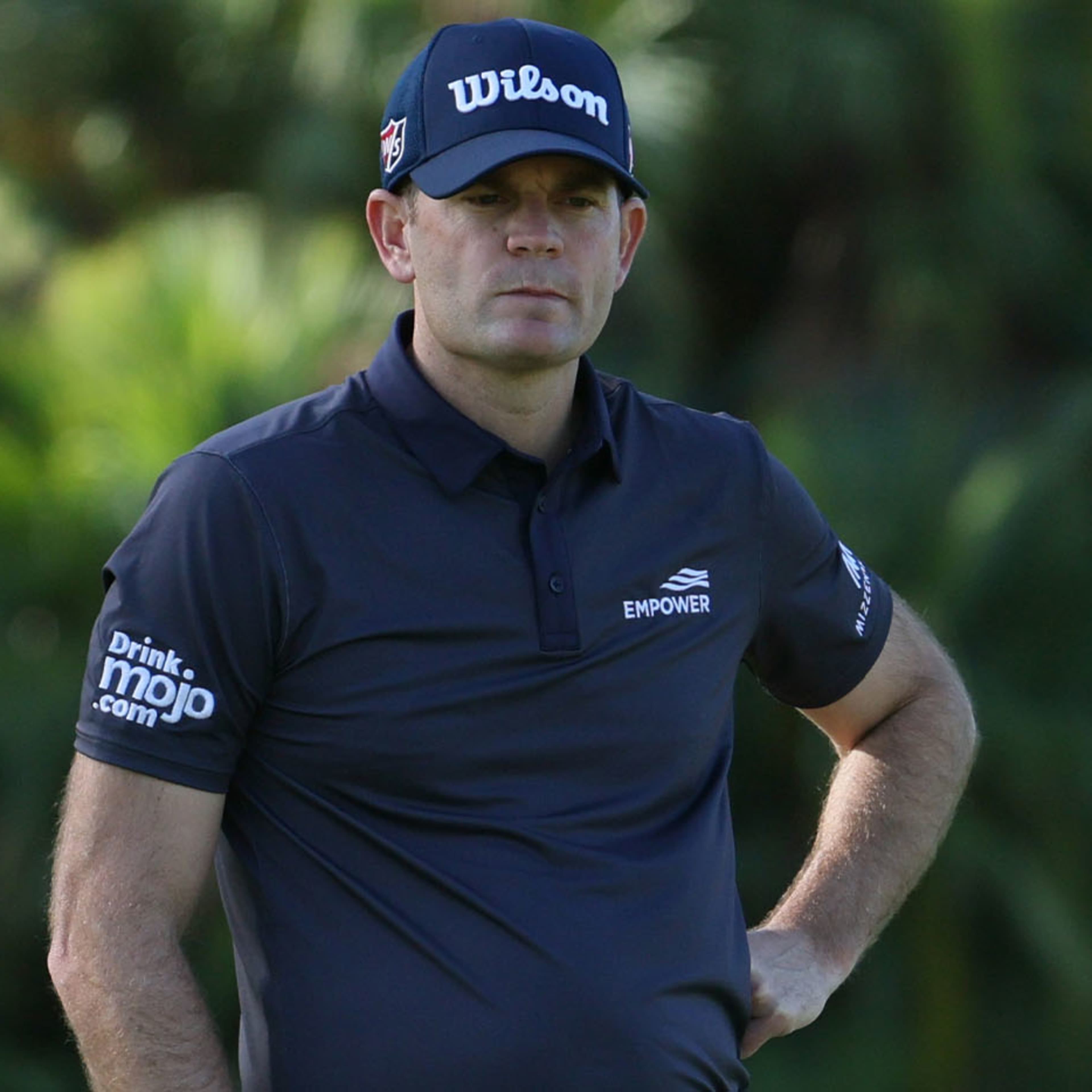 Unsure if he could play, Brendan Steele contending at Sony Open in Hawaii