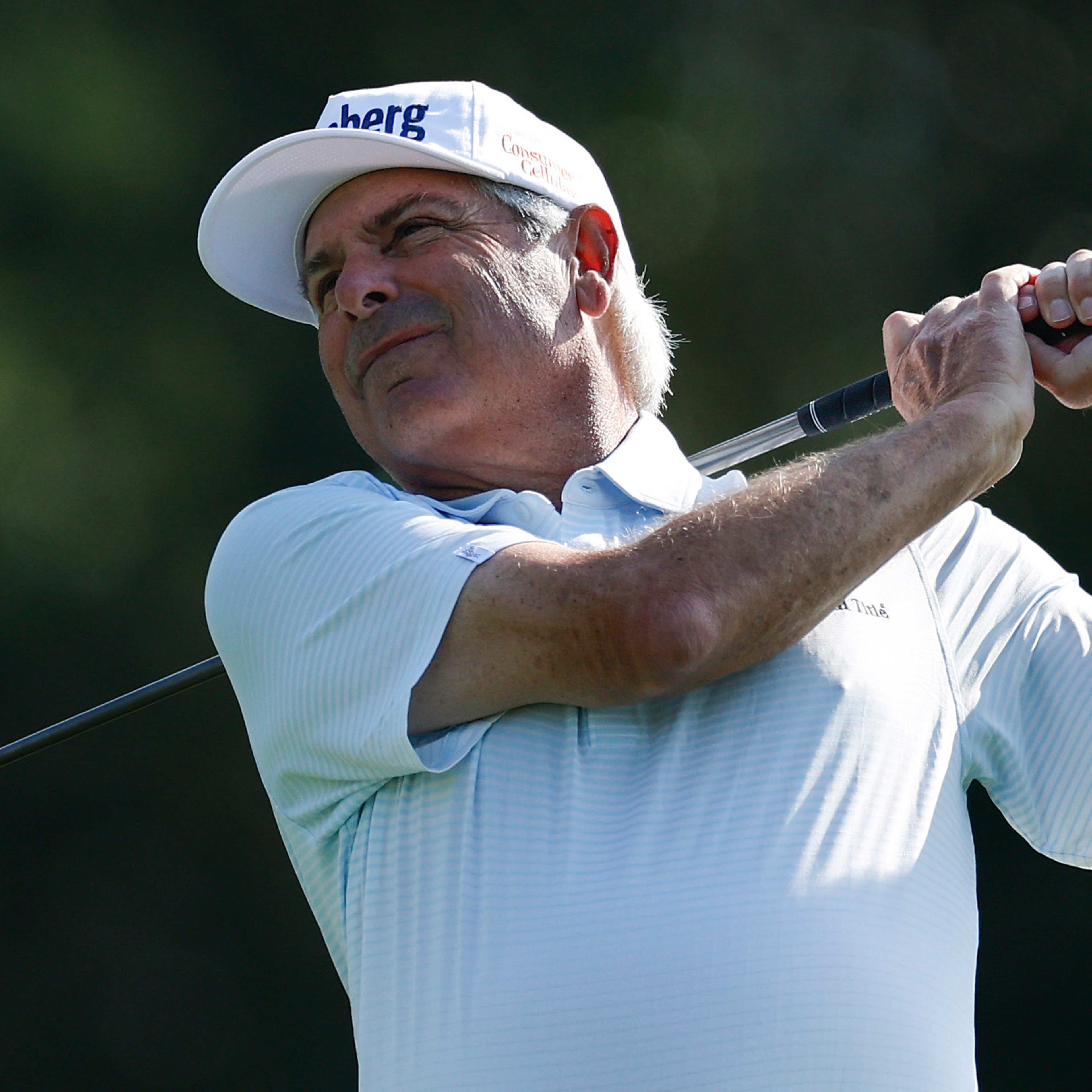 Couples ageless again at Masters, shoots 1-under in opening round