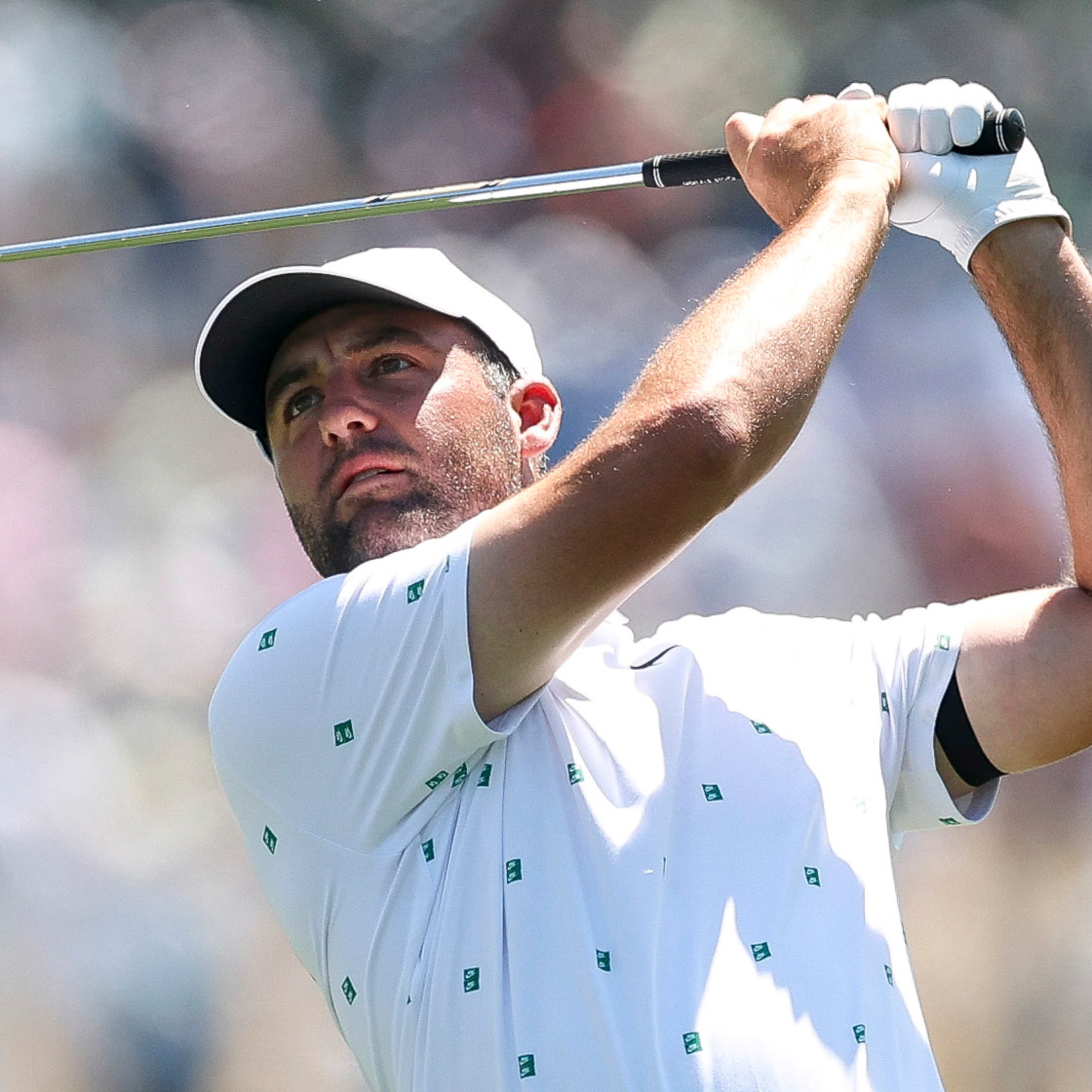 Scheffler moves up with 65 at Masters, probably needs something similar to contend Sunday