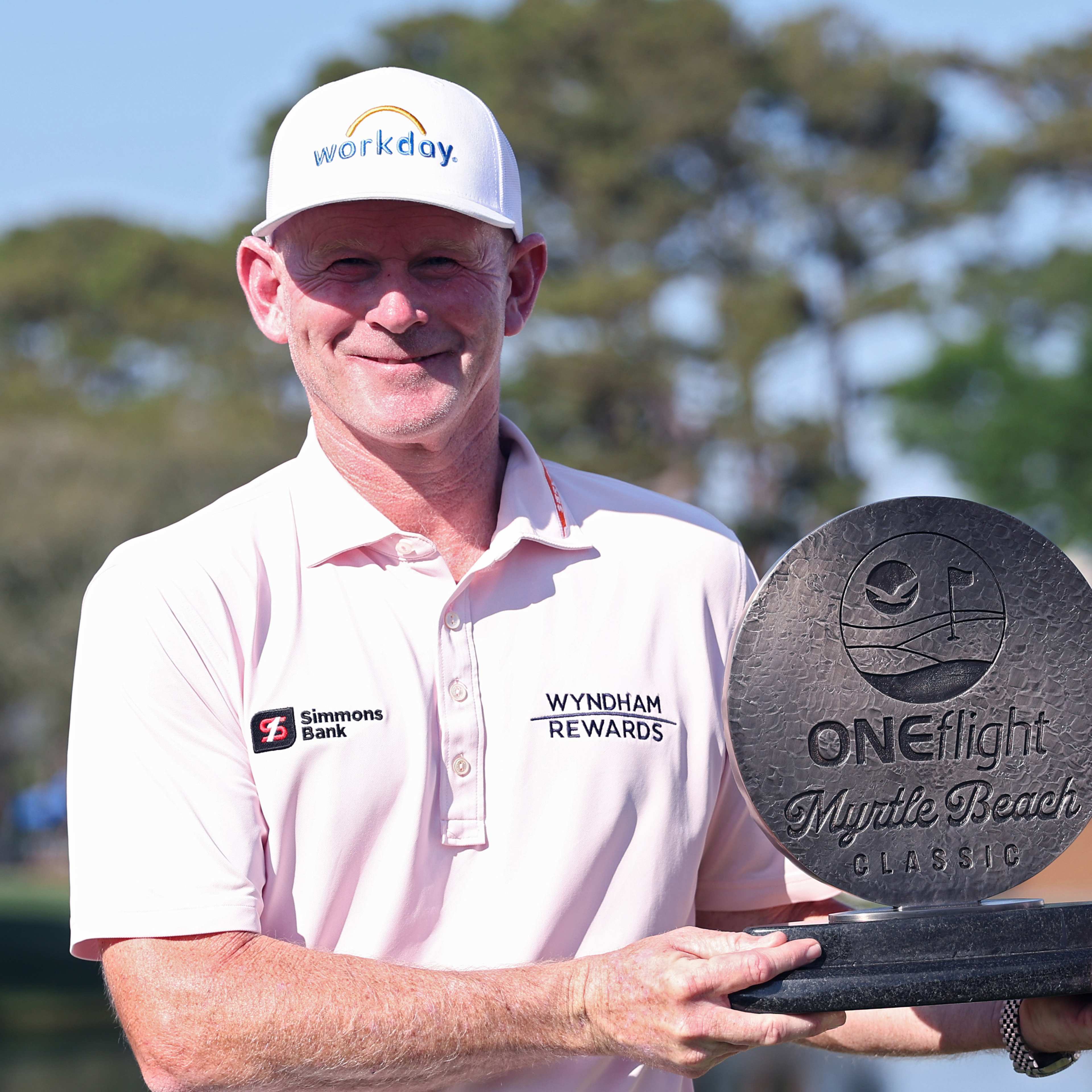 Snedeker wins ONEflight Myrtle Beach for first TOUR title in nearly eight years