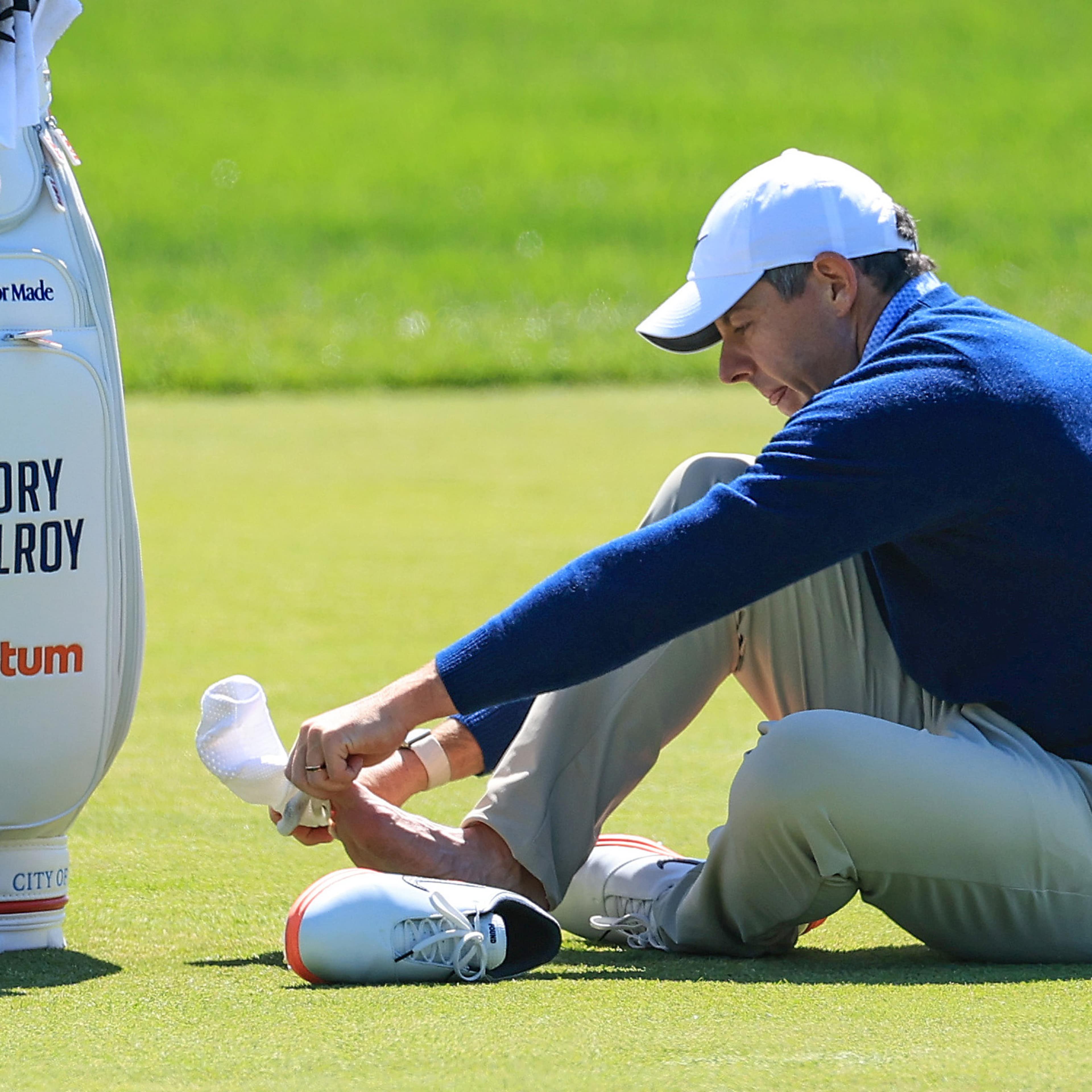 McIlroy ends practice round early due to foot discomfort at Aronimink