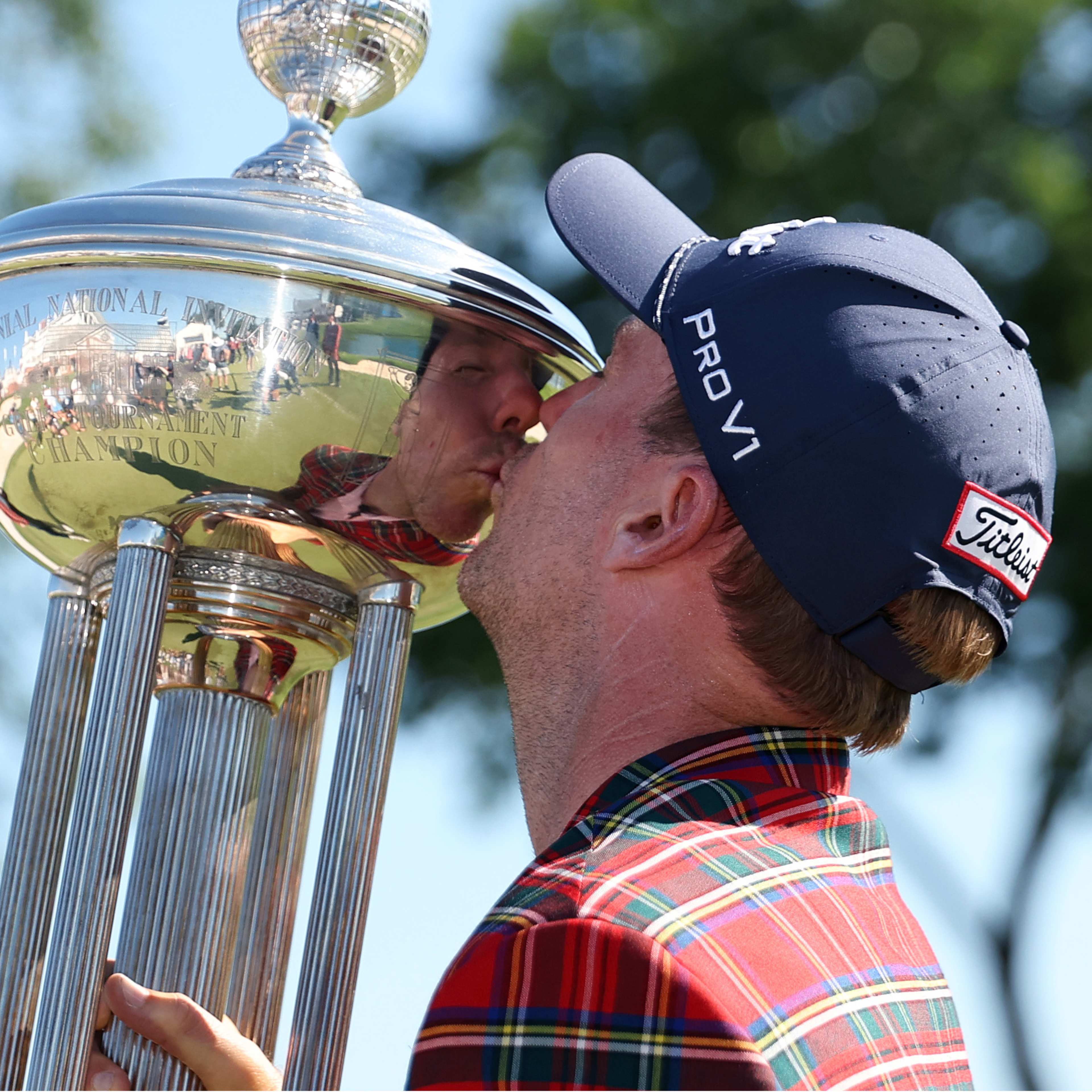 Henley birdies playoff hole to beat Cole at Colonial after three birdies to end regulation