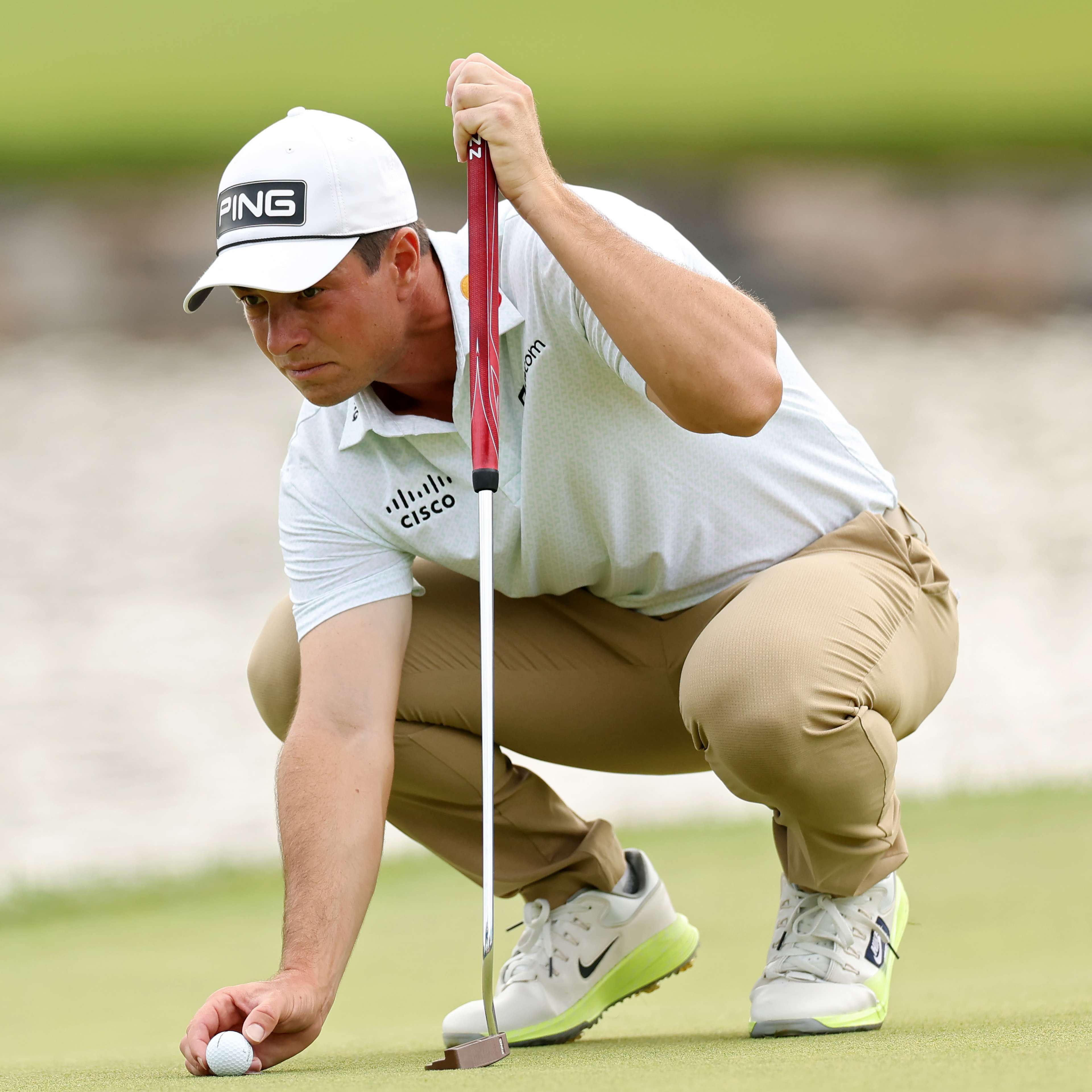 Hovland’s form returns, with just Scheffler standing in way at Travelers