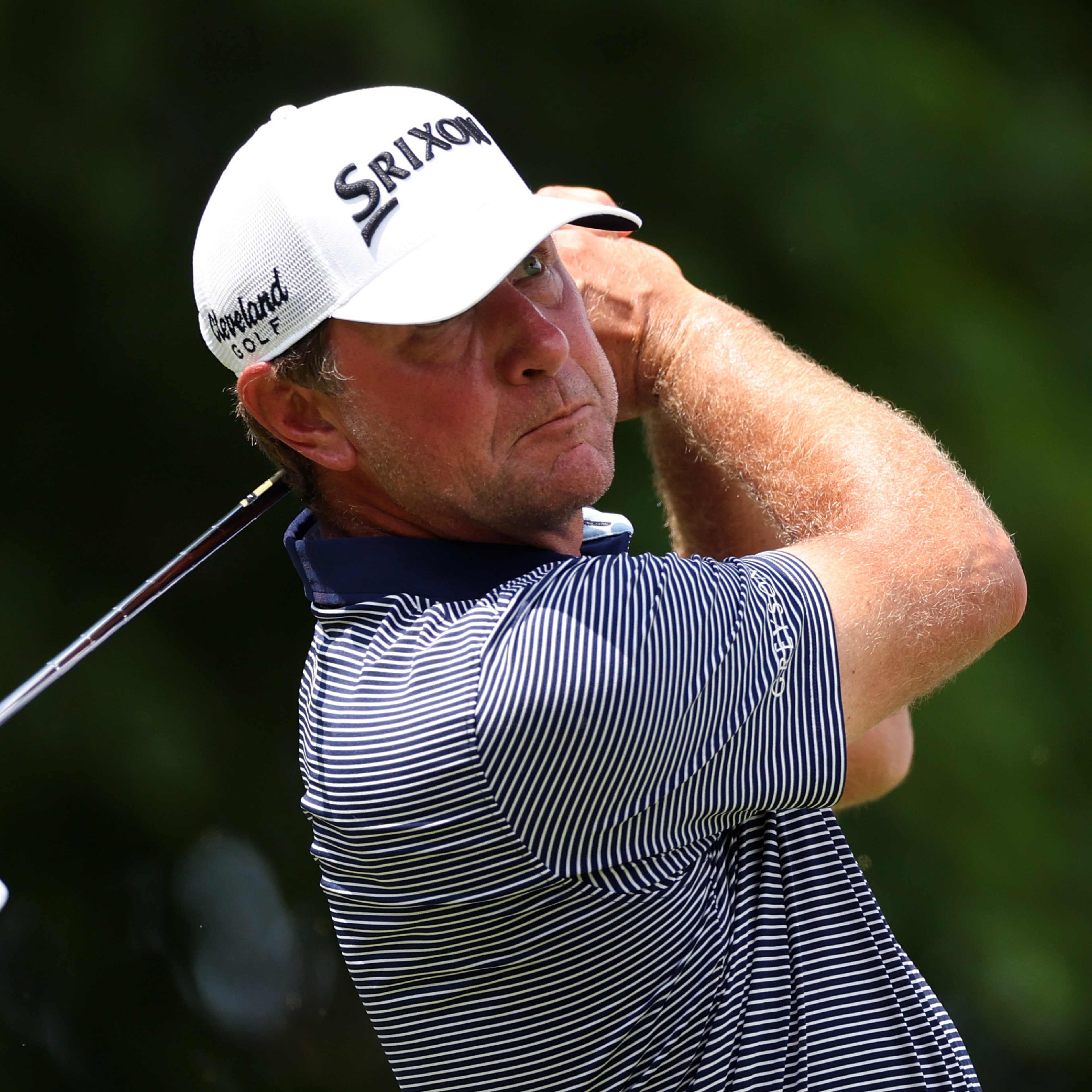 Glover, Hodges tied for John Deere lead as 50-year-old Johnson lurks