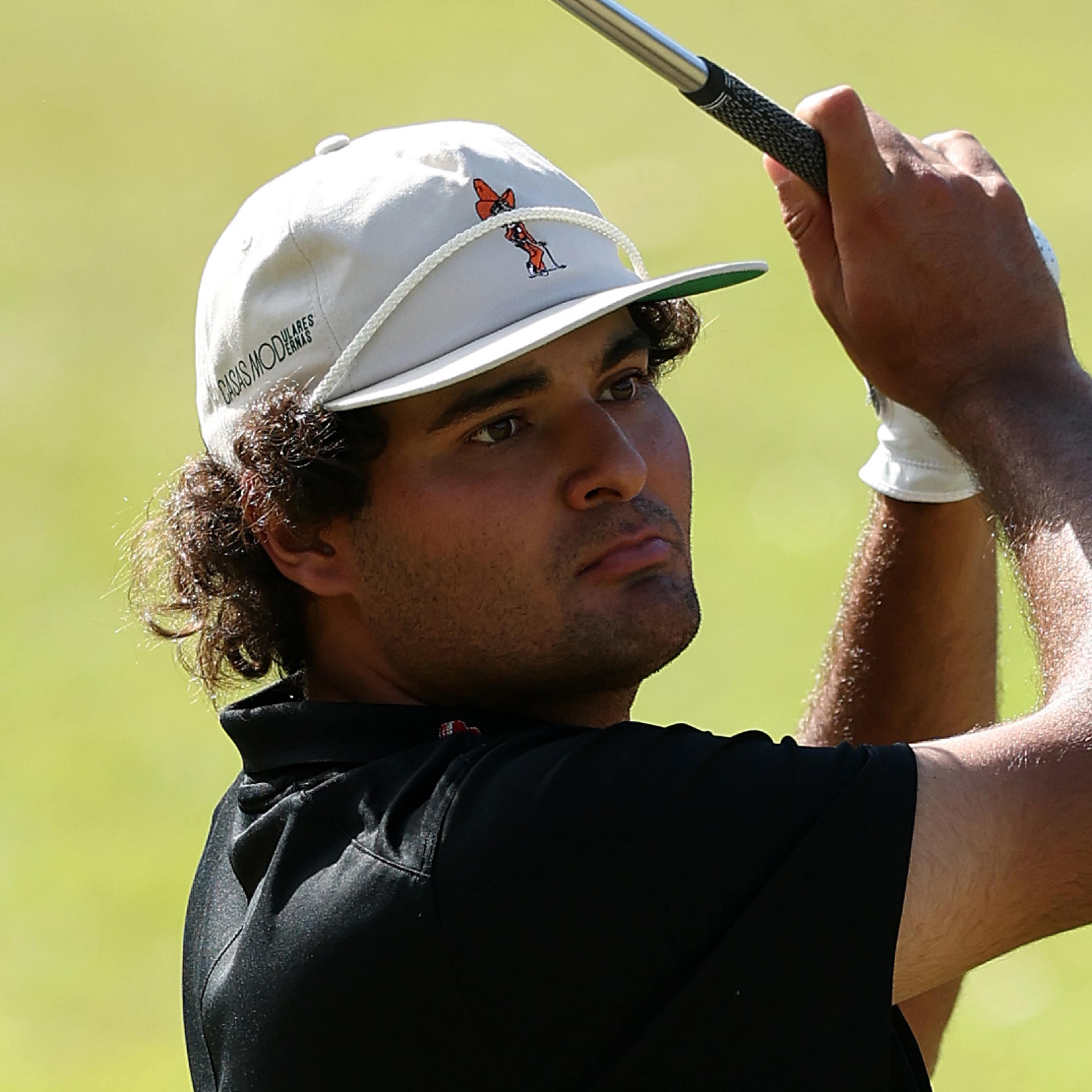 Chacarra surges into contention as Jarvis shares 36-hole lead in Korea