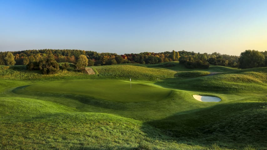 When it comes to the eighth, it all depends on the wind. To make it all the more difficult, the large undulating green is defended by a tiny, but deep, bunker. The hole will also offer some interesting and challenging pin positions, especially with a strong blowing wind. (Source: PGA of America)