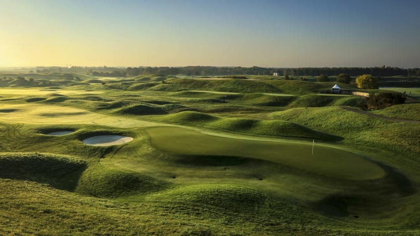 This is the second par 5 that was extended in 2004. Though the water hazard on the left is not really in play, players will require two solid shots, quite often into the wind, to reach the longest and narrowest green on the course, which is also well guarded by a few deep bunkers. (Source: PGA of America)