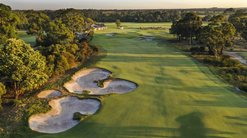 Hole 18: Par 4, 391 meters (2028 Presidents Cup Hole No. 15)  An accurate long iron approach is required to set up a par on this hole. The green is guarded by traps on both sides and like the previous 17, has many rolls and borrows.