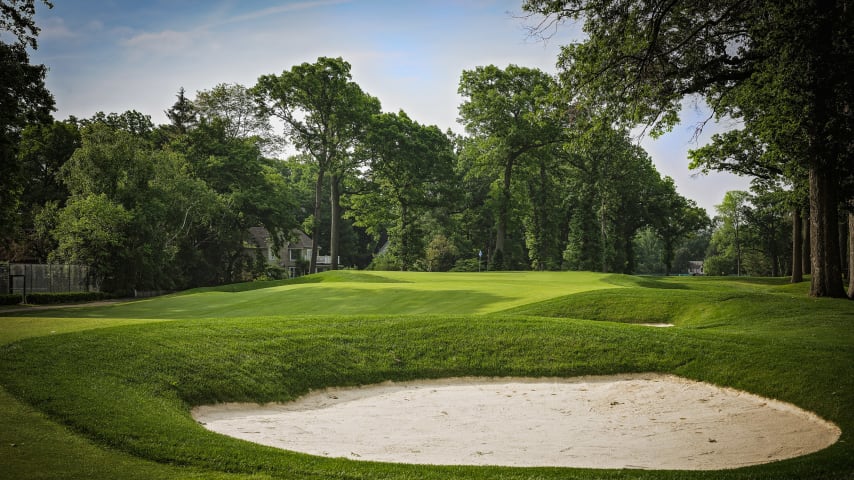 On the shortest par 4 on the course, club selection off the tee will be important as players look to avoid fairway bunkers and out-of-bounds. A two-tiered green also features a significant drop-off on its left-side, posing an interesting challenge.