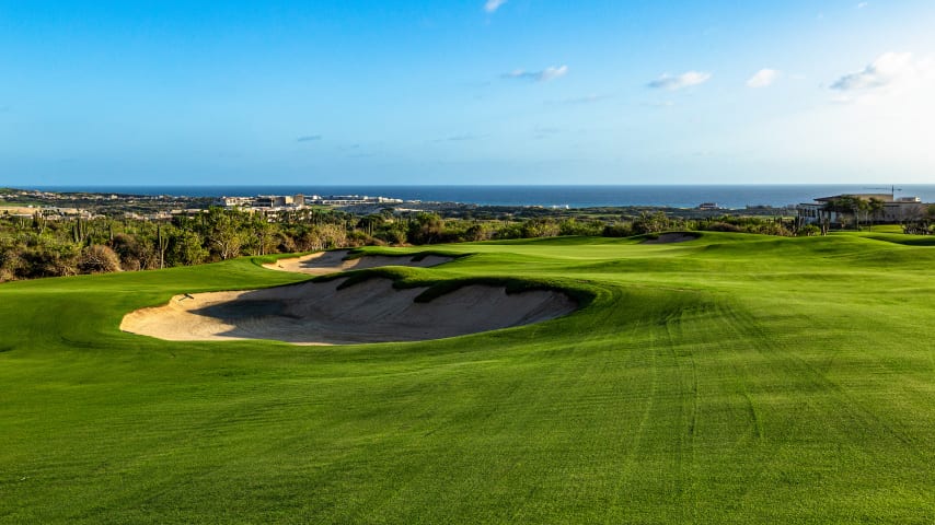 This mid-length par 3 plays slightly downhill. Golfers can choose to carry the green or use the feeder slope for an approach shot played short. Accurate yardage control is crucial, as missing the green long and right may result in a challenging recovery from a deep pot bunker. Subtle undulations on the green pose challenges for putting.