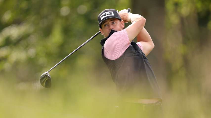 Taylor Moore of the United States tees off on the fourth hole on day one of the Genesis Scottish Open 2025 at The Renaissance Club on July 10, 2025 in North Berwick, Scotland. (Andrew Redington/Getty Images)