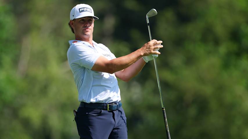 Taylor Moore of the United States plays his shot from the ninth tee during the first round of the Rocket Classic 2025 at Detroit Golf Club on June 26, 2025 in Detroit, Michigan. (Gregory Shamus/Getty Images)