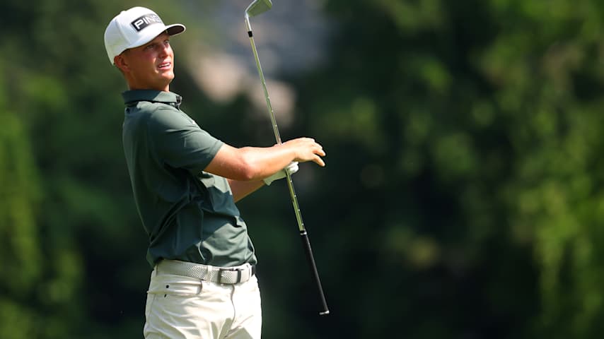 William Mouw of the United States plays his shot from the ninth tee during the second round of the Rocket Classic 2025 at Detroit Golf Club on June 27, 2025 in Detroit, Michigan. (Gregory Shamus/Getty Images)