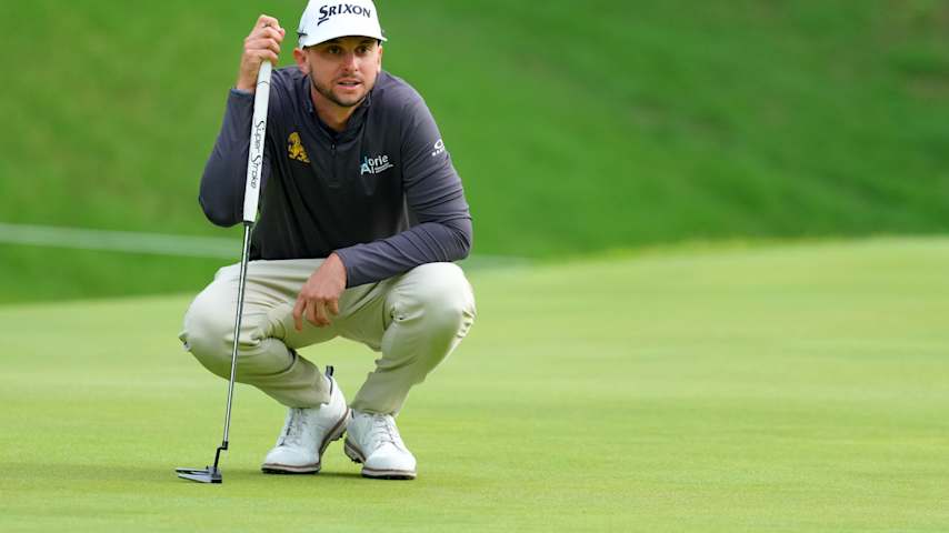 John Catlin of the United States lines up a putt on the 10th green during the second round of The International Series Japan presented by Moutai at Caledonian Golf Club on May 9, 2025 in Yokoshibahikari, Chiba, Japan.  (Yoshimasa Nakano/Getty Images)