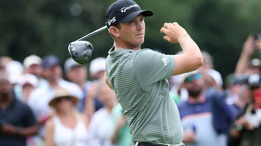 Jacob Bridgeman of the United States lines up a putt on the 18th green during the second round of the TOUR Championship 2025 at East Lake Golf Club on August 22, 2025 in Atlanta, Georgia. (Jared C. Tilton/Getty Images)