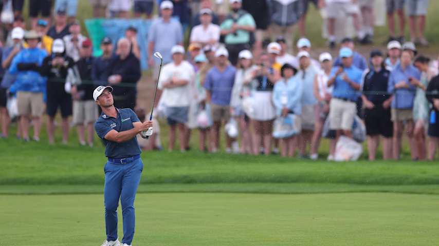 Viktor Hovland of Norway plays his third shot on the 15th hole during the final round of the 125th U.S. OPEN at Oakmont Country Club on June 15, 2025 in Oakmont, Pennsylvania. (Andrew Redington/Getty Images)
