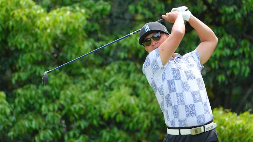Jinichiro Kozuma of Japan hits his tee shot on the 2nd hole during the final round of The International Series Japan presented by Moutai at Caledonian Golf Club on May 11, 2025 in Yokoshibahikari, Chiba, Japan. (Yoshimasa Nakano/Getty Images)