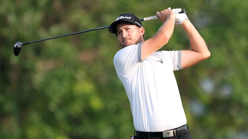 Lee Hodges of the United States plays his shot from the tenth tee during the second round of the 3M Open 2025 at TPC Twin Cities on July 25, 2025 in Blaine, Minnesota. (David Berding/Getty Images)