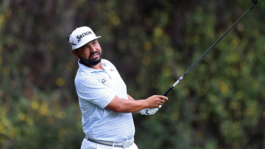 J.J. Spaun of the United States plays a shot from the 16th tee during the first round of the 125th U.S. OPEN at Oakmont Country Club on June 12, 2025 in Oakmont, Pennsylvania. (Andrew Redington/Getty Images)
