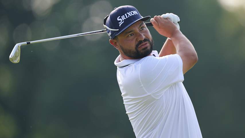 J.J. Spaun of the United States plays a shot from the 16th tee during the first round of the 125th U.S. OPEN at Oakmont Country Club on June 12, 2025 in Oakmont, Pennsylvania. (Andrew Redington/Getty Images)