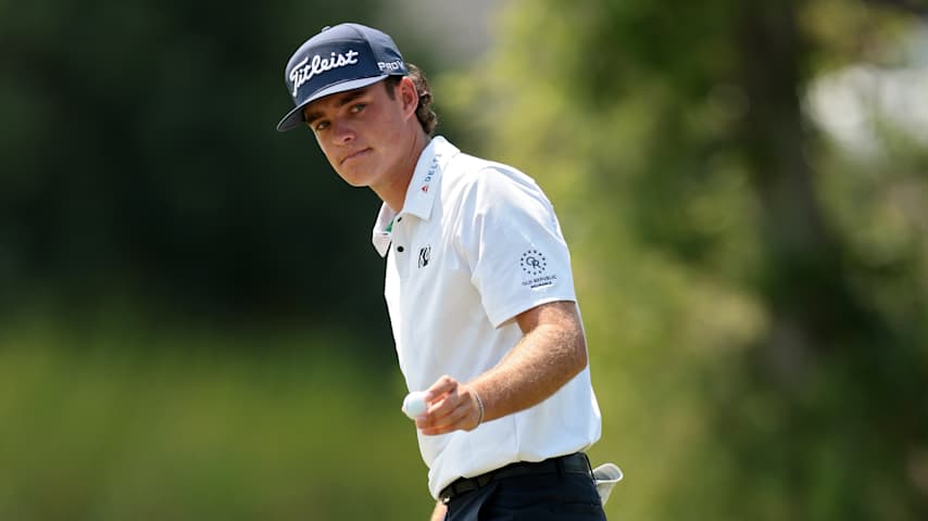 Jackson Koivun of the United States acknowledges the crowd after making birdie on the first green during the final round of the 3M Open 2026 at TPC Twin Cities on July 26, 2026 in Blaine, Minnesota. (Andrew Wevers/Getty Images)