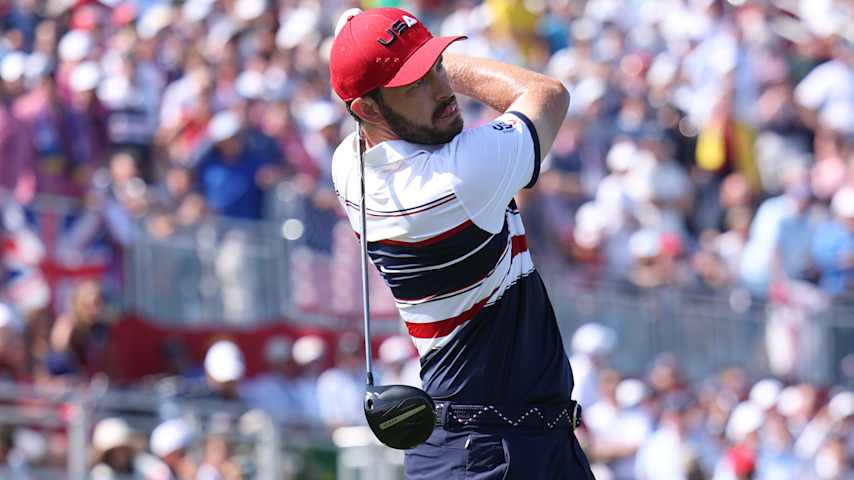 Patrick Cantlay of Team United States plays his shot from the first tee during the Sunday singles matches of the 2025 Ryder Cup at Black Course at Bethpage State Park Golf Course on September 28, 2025 in Farmingdale, New York. (Andrew Redington/Getty Images)