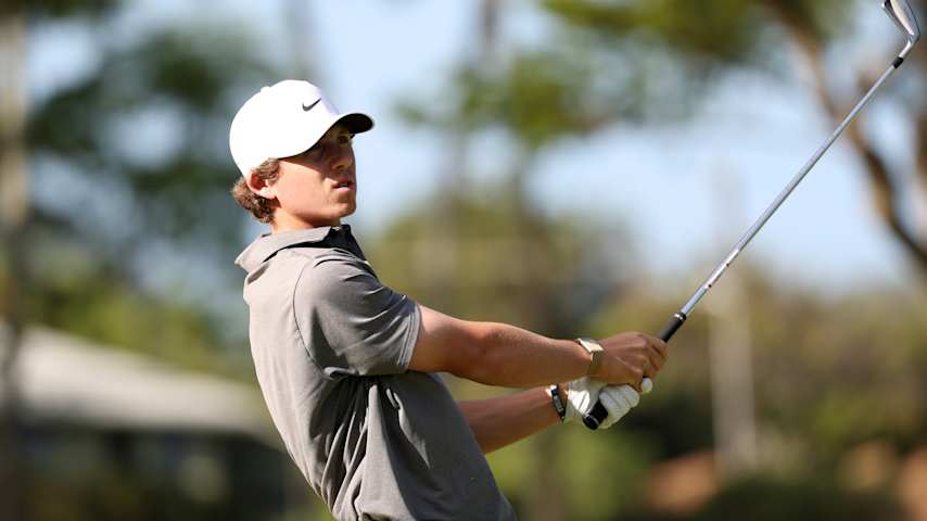 Gordon Sargent of the United States plays his shot from the fourth tee during the first round of the Sony Open in Hawaii 2026 at Waialae Country Club on January 15, 2026 in Honolulu, Hawaii. (Mike Mulholland/Getty Images)
