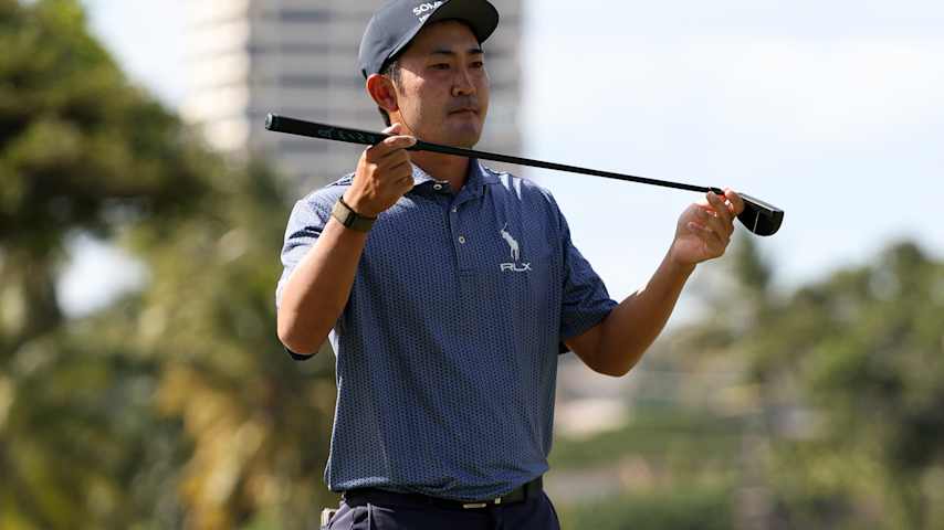Takumi Kanaya of Japan lines up a putt on the ninth green during the third round of the Sony Open in Hawaii 2026 at Waialae Country Club on January 17, 2026 in Honolulu, Hawaii. (Mike Mulholland/Getty Images)