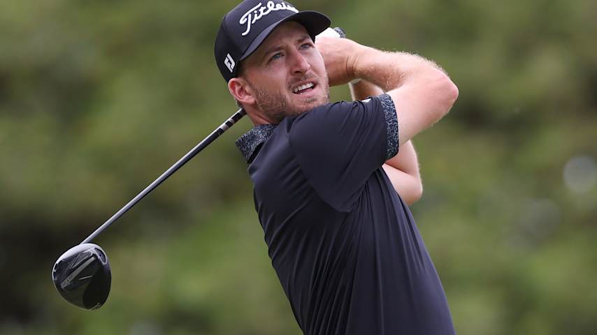 Lee Hodges of the United States plays his shot from the second tee during the final round of the Sony Open in Hawaii 2026 at Waialae Country Club on January 18, 2026 in Honolulu, Hawaii. (Mike Mulholland/Getty Images)