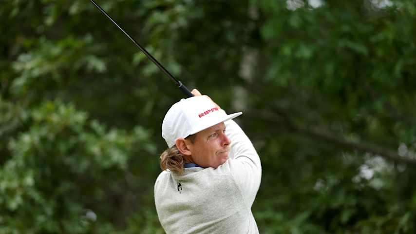 Cameron Smith of Australia plays a shot from the second tee during the first round of the 126th U.S. OPEN at Shinnecock Hills Golf Club on June 18, 2026 in Southampton, New York. (Christian Petersen/Getty Images)