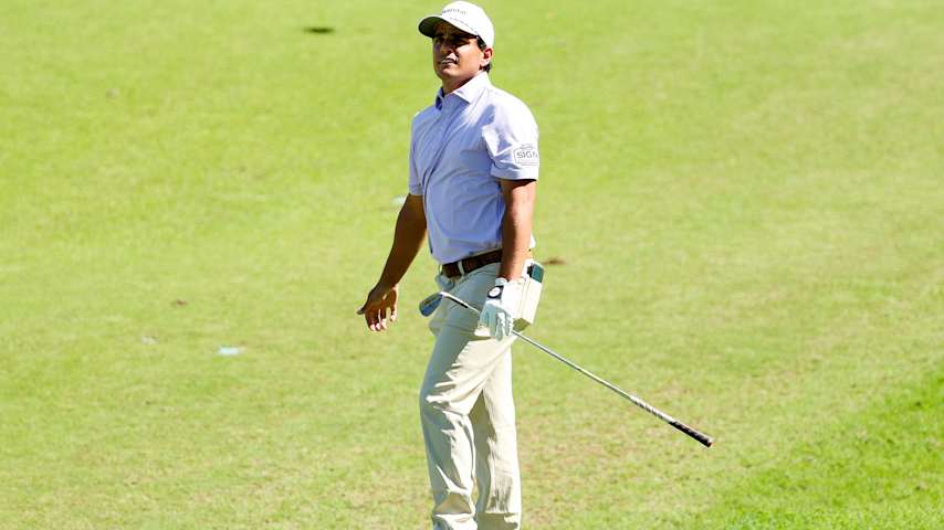 Emilio Gonzalez of Mexico watches his shot prior to the Sony Open in Hawaii 2026 at Waialae Country Club on January 13, 2026 in Honolulu, Hawaii. (Mike Mulholland/Getty Images)