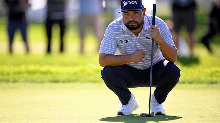 J.J. Spaun of the United States lines up a putt on the first green during the first round of the Farmers Insurance Open 2026 at Torrey Pines South Course on January 29, 2026 in La Jolla, California. (Orlando Ramirez/Getty Images)