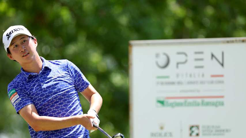 RAVENNA, ITALY - JUNE 27: Rikuya Hoshino of Japan plays his tee shot on the 3rd hole  during day one of the Italian Open presented by Regione Emilia-Romagna at Adriatic Golf Club Cervia, Milano Marittima on June 27, 2024 in Ravenna, Italy. (Photo by Andrew Redington/Getty Images)
