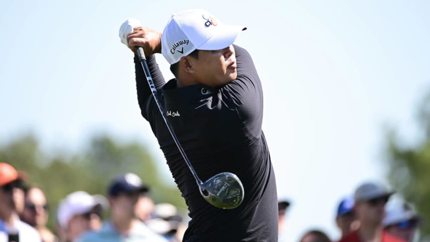 HOUSTON, TEXAS - MARCH 29: Si Woo Kim of South Korea hits a tee shot on the fourth hole during the second round of the Texas Children's Houston Open at Memorial Park Golf Course on March 29, 2024 in Houston, Texas. (Photo by Logan Riely/Getty Images)