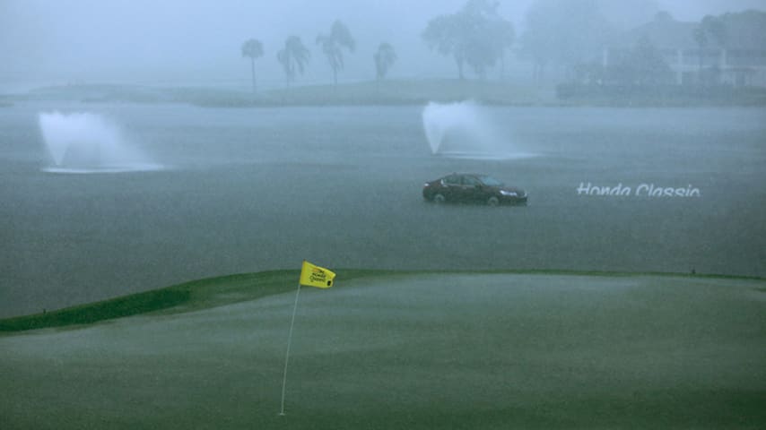 PALM BEACH GARDENS, FL - FEBRUARY 28:  The 18th green is under water as play is suspended for the day due to severe weather during the third round of The Honda Classic at PGA National Resort & Spa - Champion Course on February 28, 2015 in Palm Beach Gardens, Florida.  (Photo by David Cannon/Getty Images)