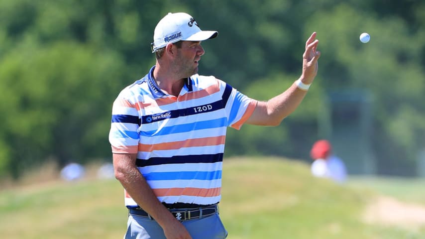 Marc Leishman goes low, leads AT&T Byron Nelson