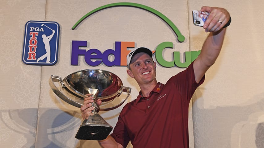 ATLANTA, GA - SEPTEMBER 23: Justin Rose of England takes a selfie with the FedExCup trophy after the final round of the TOUR Championship at East Lake Golf Club on September 23, 2018, in Atlanta, Georgia. (Photo by Chris Condon/PGA TOUR)