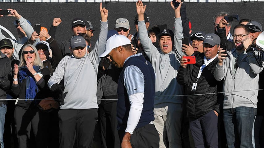 Tiger survives cut, Thomas and Scott lead after Round 2 at Genesis Open