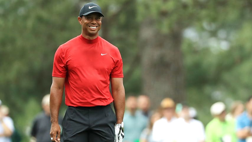 Tiger Woods wins his fifth green jacket