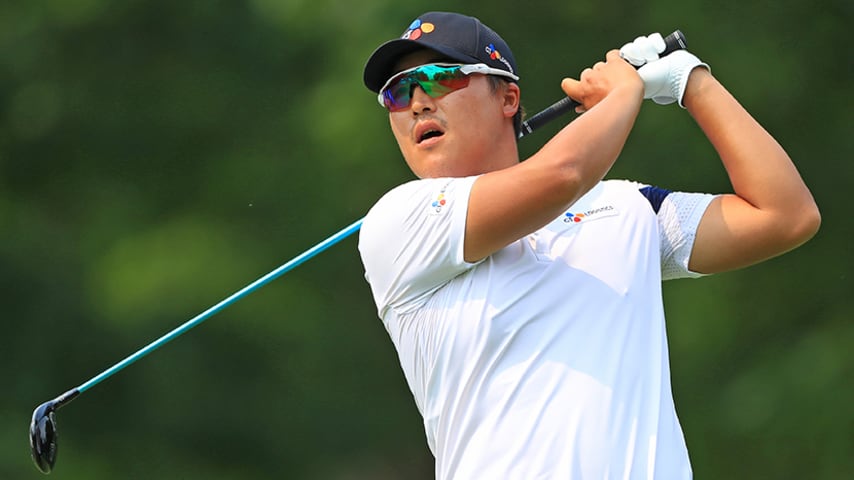 DUBLIN, OHIO - MAY 31: Kyoung-Hoon Lee watches his tee shot on the ninth hole during the second round of The Memorial Tournament Presented by Nationwide at Muirfield Village Golf Club on May 31, 2019 in Dublin, Ohio. (Photo by Sam Greenwood/Getty Images)