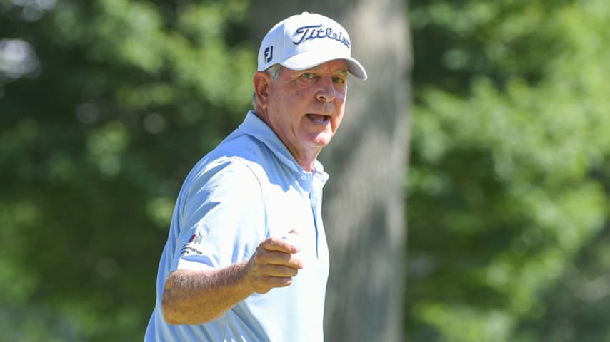 Jay Haas' wife keeps him on the course