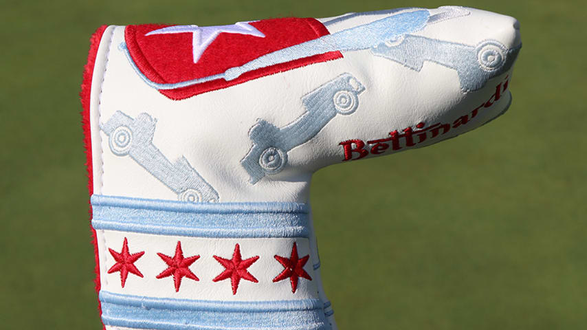 Bettinardi's headquarters are located nearby Chicago, and the company made a special Chicago-flag inspired putter cover.