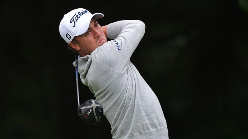 NEWTOWN SQUARE, PA - SEPTEMBER 10:  Justin Thomas plays his tee shot on the fourth hole during the weather-delayed final round of the BMW Championship at Aronimink Golf Club on September 10, 2018 in Newtown Square, Pennsylvania. (Photo by Drew Hallowell/Getty Images)