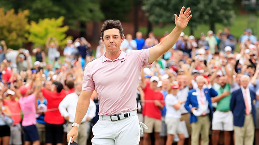 ATLANTA, GEORGIA - AUGUST 25: Rory McIlroy of Northern Ireland celebrates after winning on the 18th green during the final round of the TOUR Championship at East Lake Golf Club on August 25, 2019 in Atlanta, Georgia. (Photo by Cliff Hawkins/Getty Images)