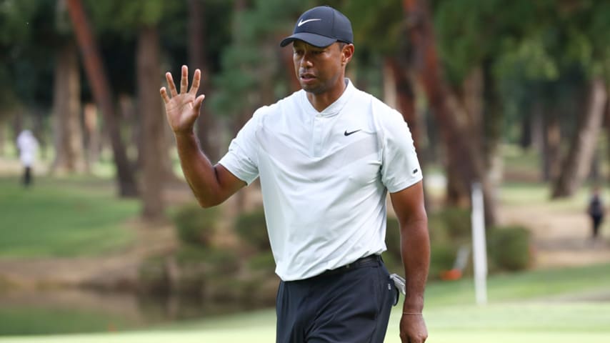 Tiger Woods takes two-shot lead at the ZOZO CHAMPIONSHIP