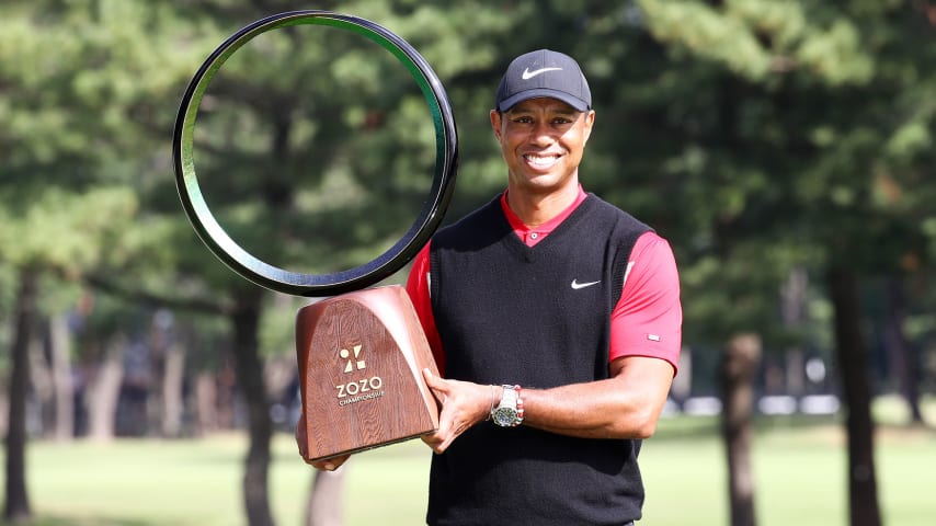 INZAI, JAPAN - OCTOBER 28: Tiger Woods of the United States poses with the trophy after the award ceremony following the final round of the Zozo Championship at Accordia Golf Narashino Country Club on October 28, 2019 in Inzai, Chiba, Japan. (Photo by Chung Sung-Jun/Getty Images)