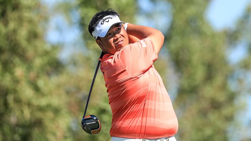 ABU DHABI, UNITED ARAB EMIRATES - JANUARY 19: Kiradech Aphibarnrat of Thailand plays his tee shot on the third hole during the final round of the Abu Dhabi HSBC Championship at Abu Dhabi Golf Club on January 19, 2020 in Abu Dhabi, United Arab Emirates. (Photo by David Cannon/Getty Images)