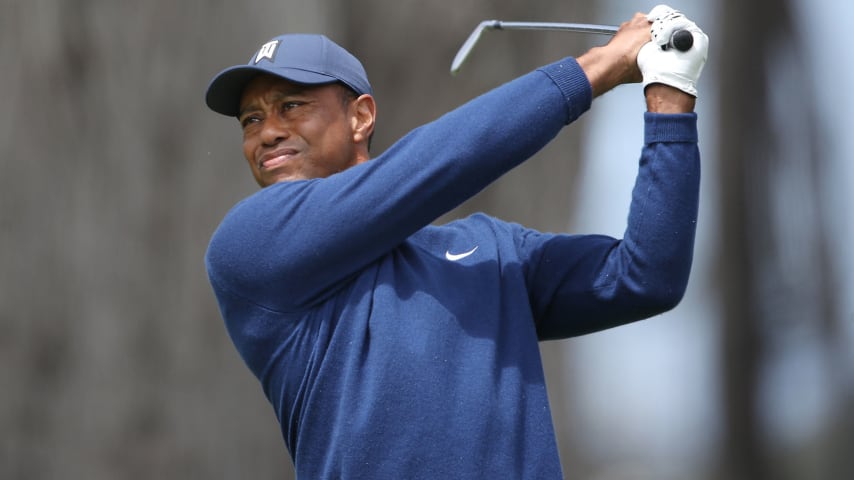 Tiger Woods looks solid in first-round 68 at PGA Championship